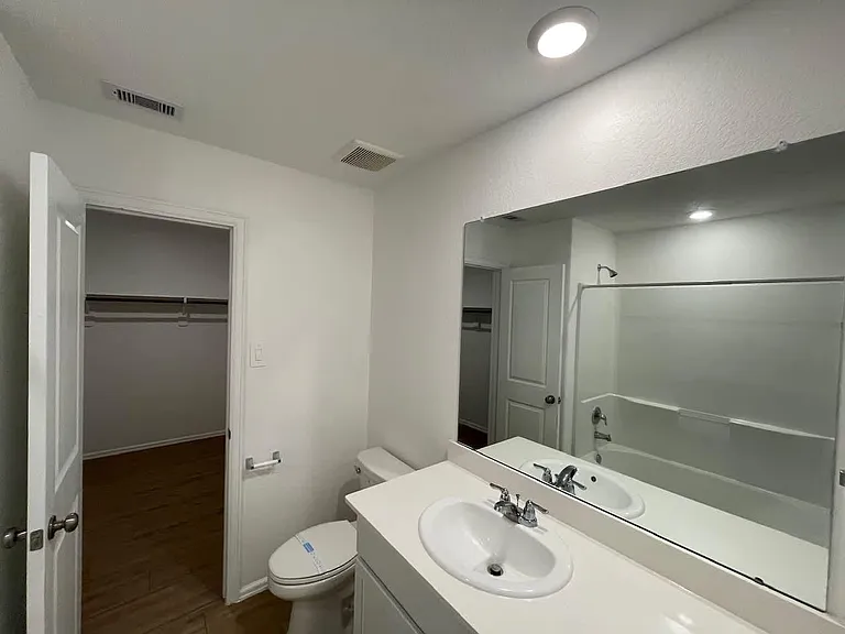 18727 Mercer Falls Dr — Photo 7