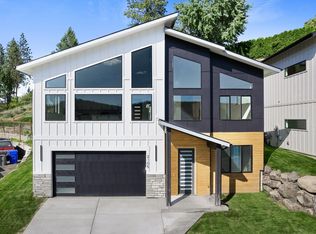 2105 E Turnberry Ln, Spokane, WA 99223