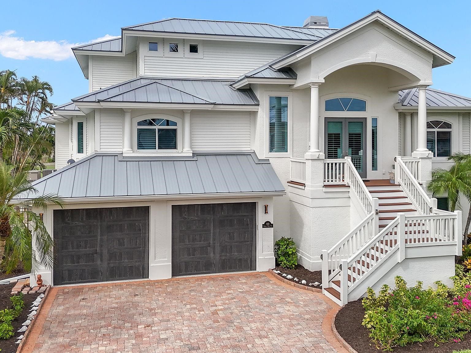 848 Birdie View Point