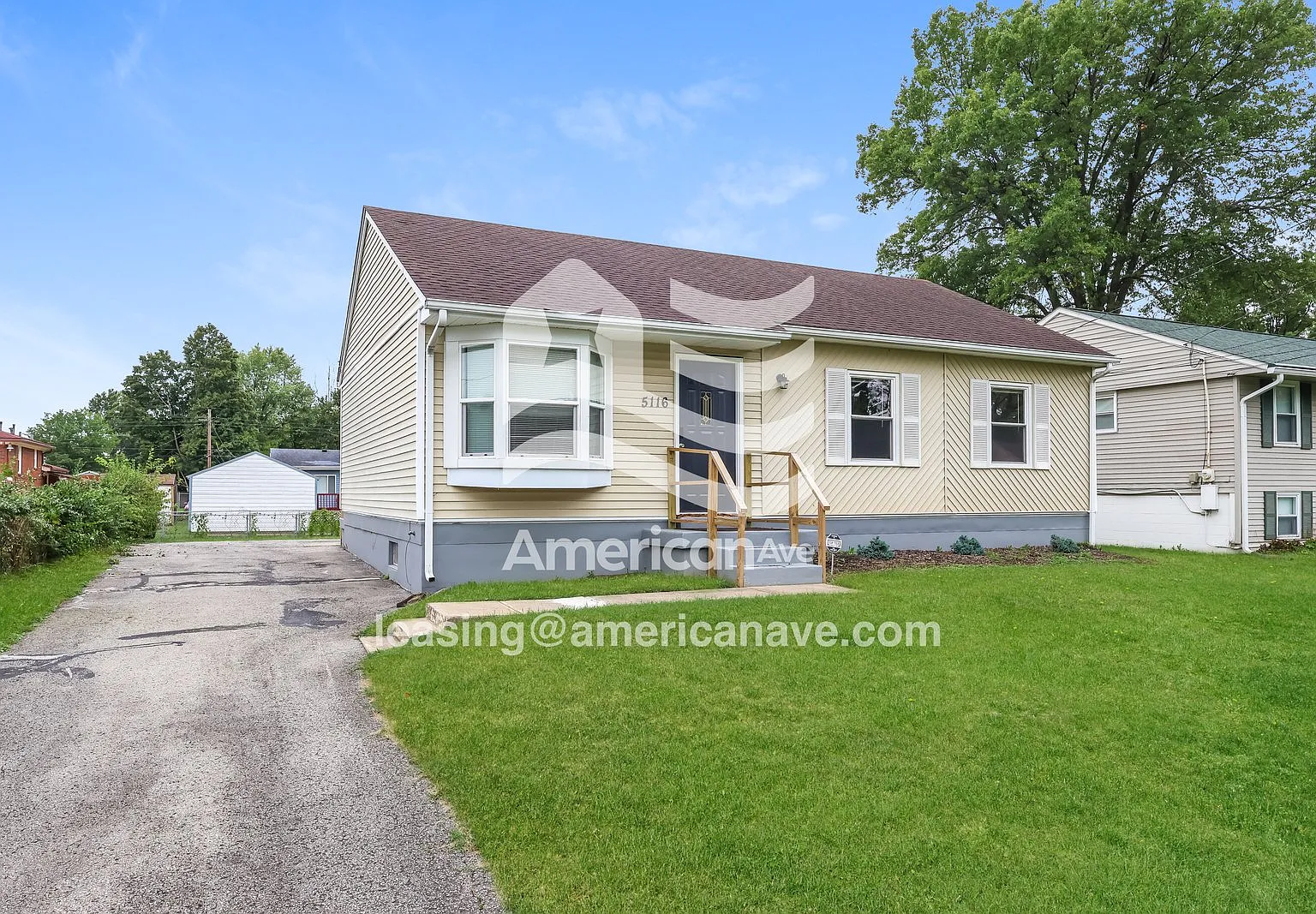 3 bed, 2.5 bath, 1031 sqft, $1,597 — Photo 2