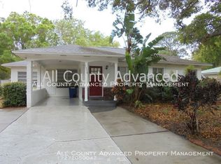 1375 Admiral Woodson Ln, Clearwater, FL 33755