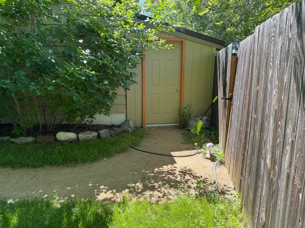 1232 N 8th Ave, Bozeman, MT 59715
