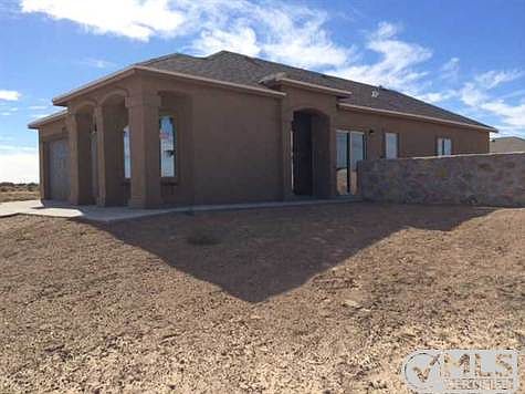 5th image of 1045 Samantha Ln