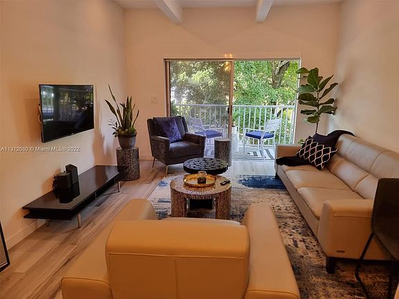 2nd image of 12105 NE 11th Pl APT 105