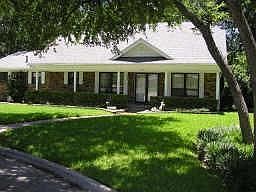 1st image of 306 Somerset Cir