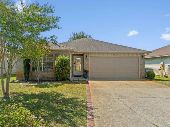 7969 Promise Creek Rd, Navarre, FL 32566