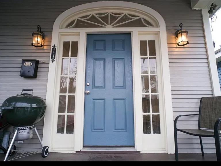 4422 General Pershing St — Photo 2