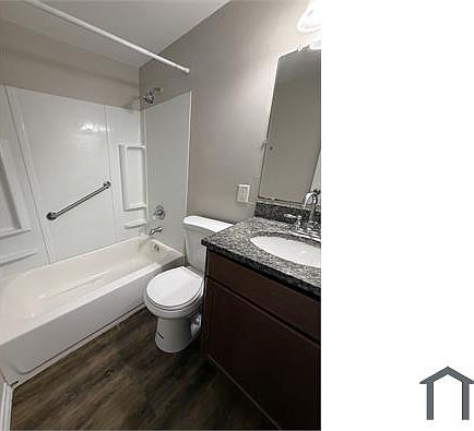 3rd image of 5572 Clemens Ave #1W