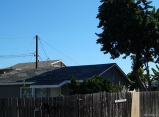 2072 Wallace Ave, Costa Mesa, CA 92627