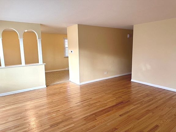 4th image of 16925 Briargate Dr