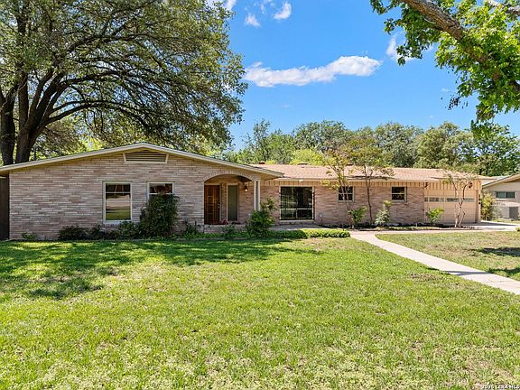 3rd image of 104 Herweck Drive