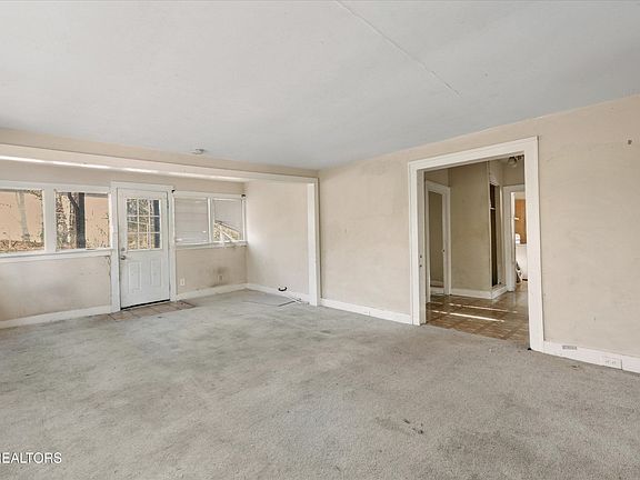 5th image of 1080 Baker Ave