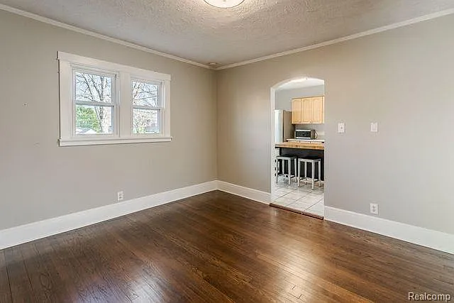 3126 Shenandoah Dr — Photo 5