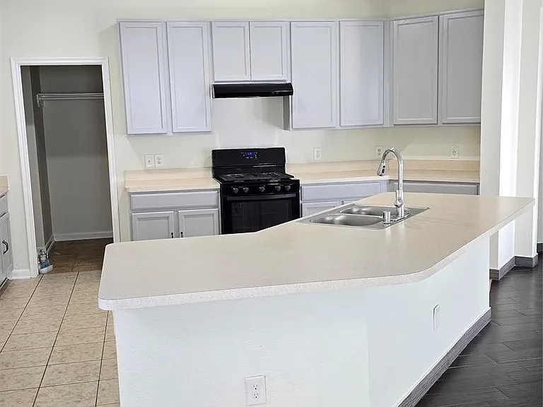 22531 Lavender Knoll Ln — Photo 7