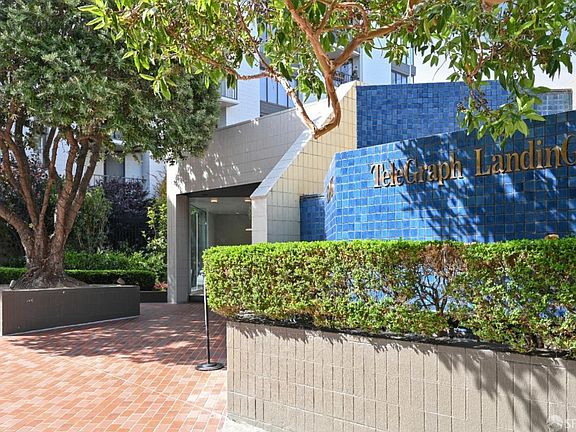4th image of 150 Lombard St APT 706