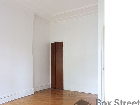 5th image of 533 Macdonough St #2