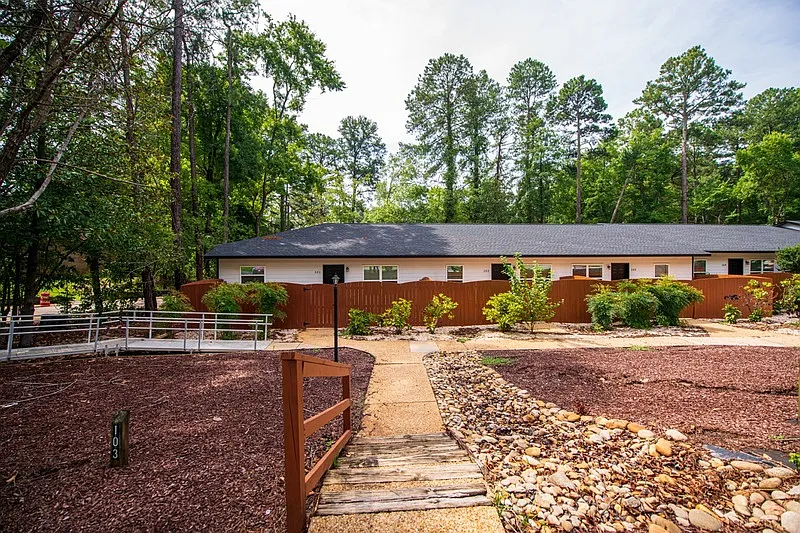2 bed, 2.0 bath, $1,500 — Photo 2