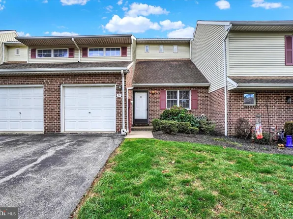 34 Jean Lo Way, York, PA 17406
