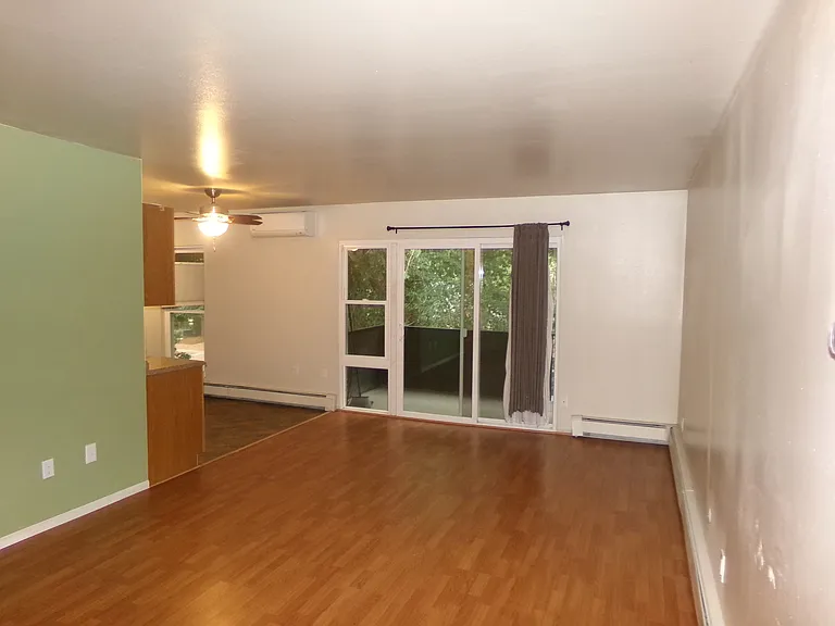 620 Mathews St #307 — Photo 5