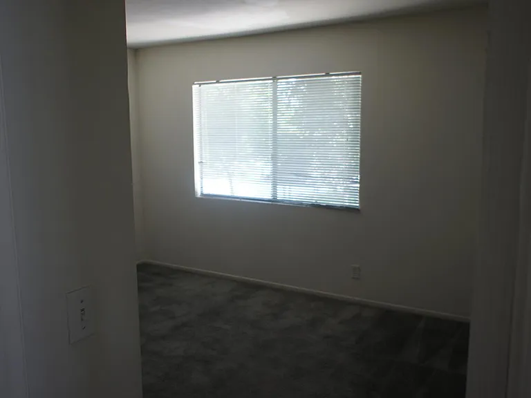410 S Clementine St #108 — Photo 5