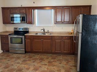 112 5th St, Jackson, TN 38301