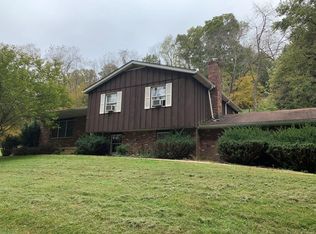 1859 McGraws Run Rd, Valley Grove, WV 26060