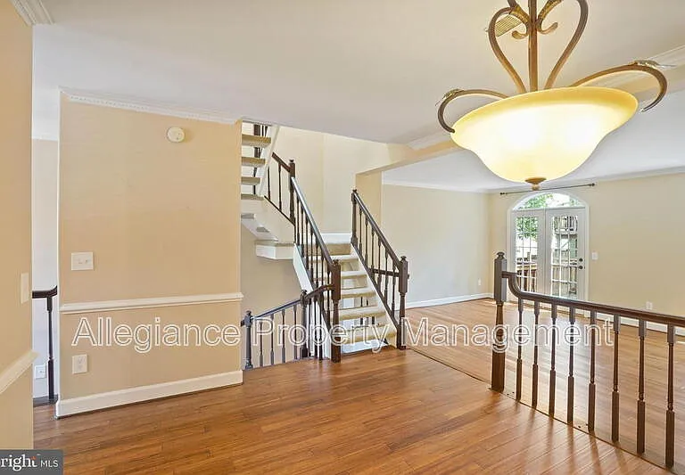 3915 Green Look Ct — Photo 14