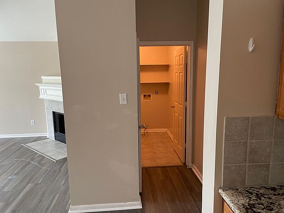5th image of 15119 Wimberly Park Dr