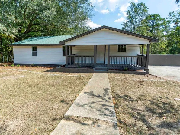 1239 Blaine Dr, Adamsville, AL 35005