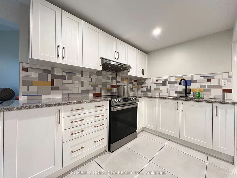 5244 Creditview Rd #BASEMENT — Photo 2