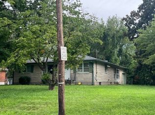 5710 Alicante Ln, Louisville, KY