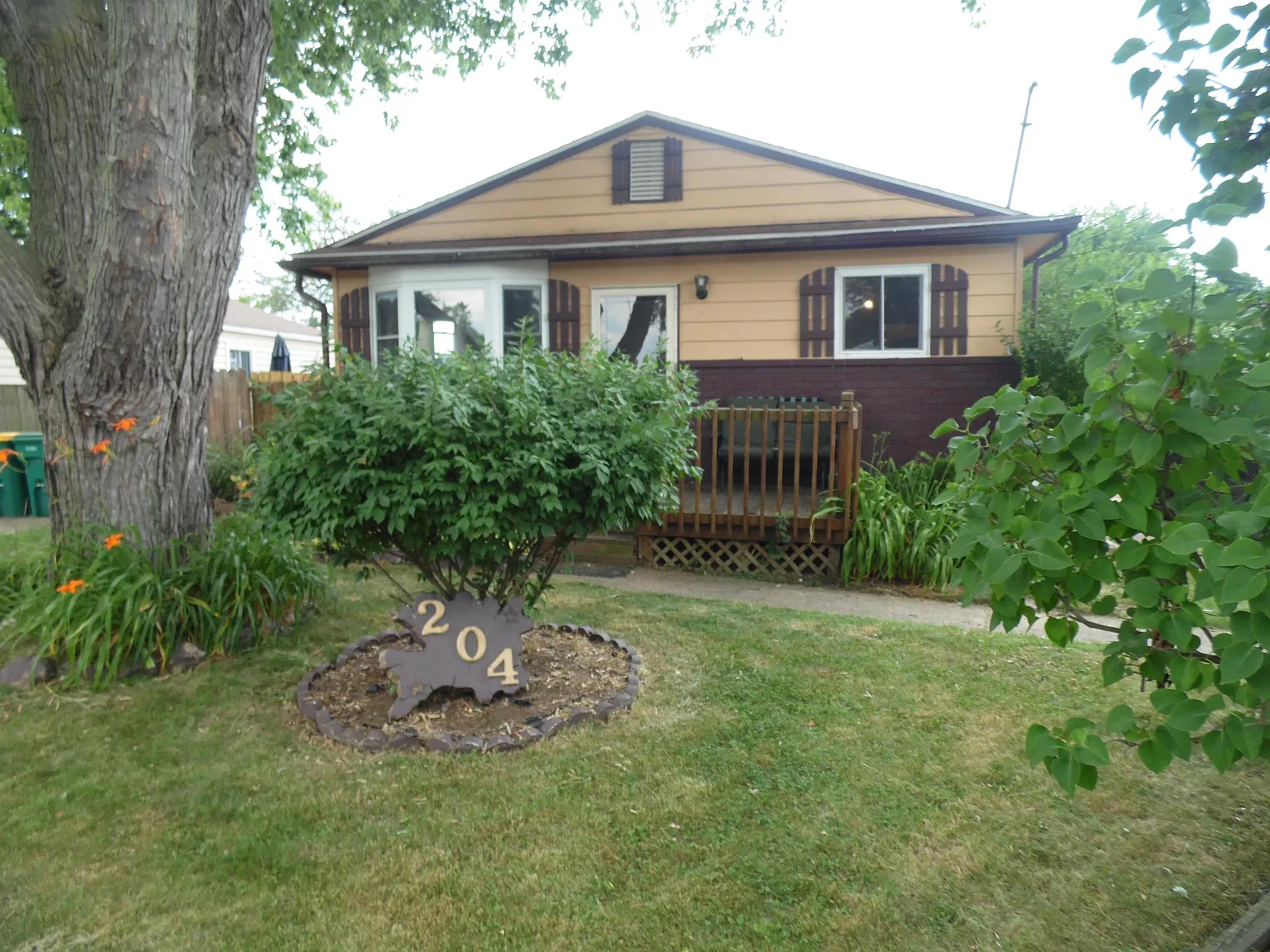 204 E Fauble St photo 1