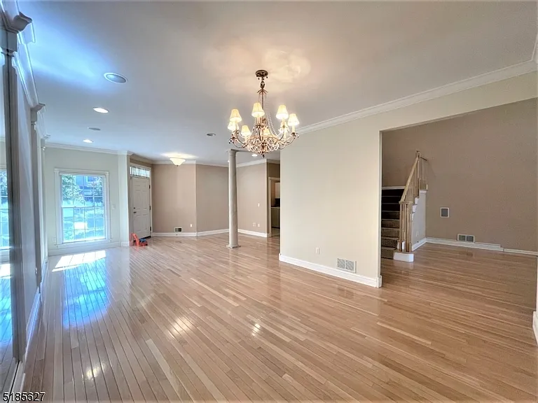 70 Winged Foot Dr — Photo 6