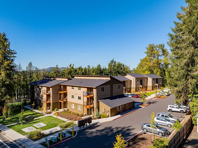 Harmona Heights Apartments — Photo 44