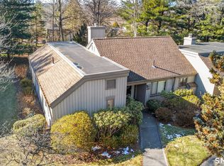 891 Heritage Vlg #A, Southbury, CT