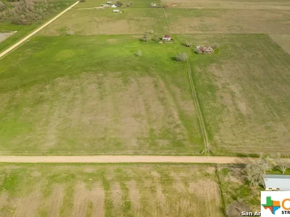 5 County Road 358 #359A, Shiner, TX 77984