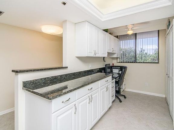 2nd image of 11730 Shipwatch Dr APT 303