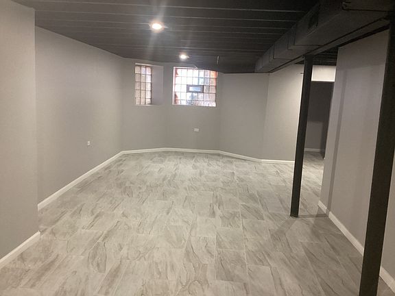 4th image of 1517 W Garfield Blvd