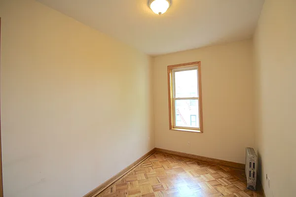 Rented by Nest Seekers International | media 18