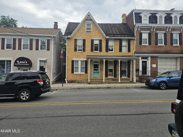 130 W Pitt St, Bedford, PA 15522