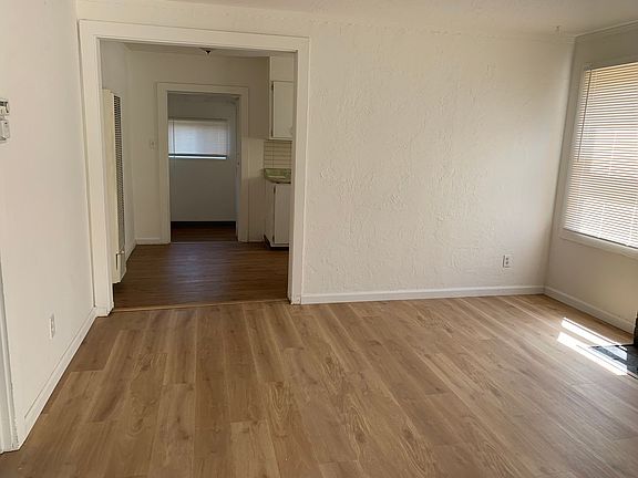 4th image of 110 N 3rd St Unit B