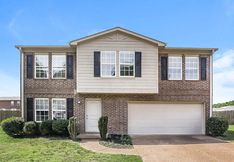 4422 Oakden Cv