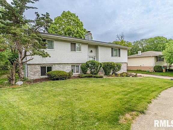 2nd image of 2421 W Cabana Ct