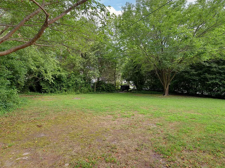 9 Westover Rd — Photo 26