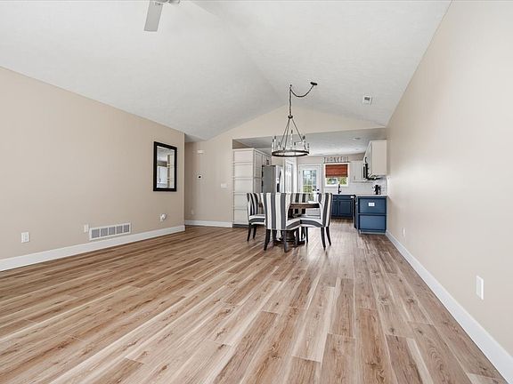 5th image of 1419 Inglewood Cir