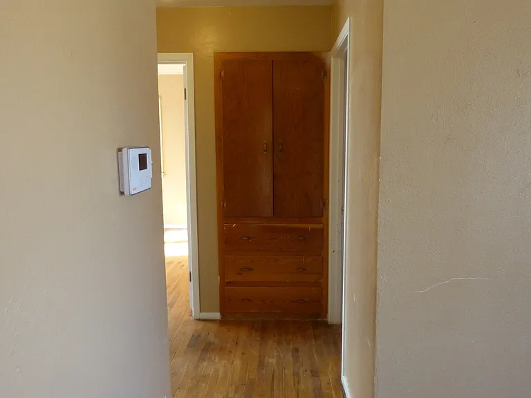 703 Dixie Dr — Photo 9
