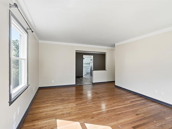 5th image of 8445 Flamingo Ln