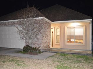 102 S Secret Gate, Denham Springs, LA 70726