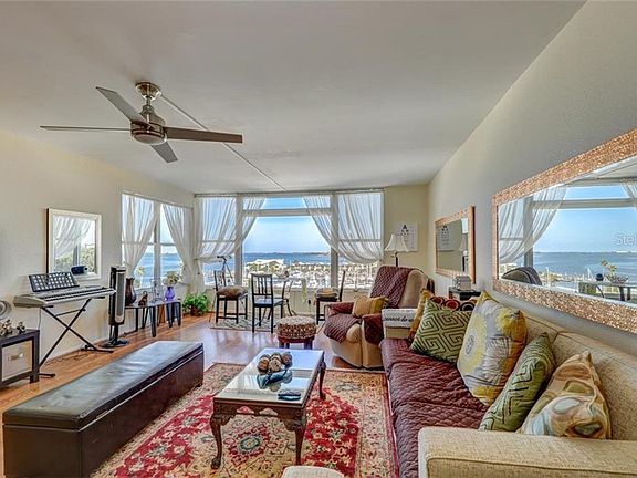 3rd image of 634 Edgewater Dr Unit 749
