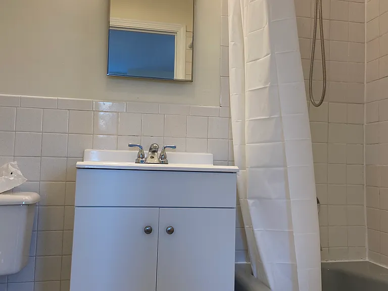 132 Emerson St #33 — Photo 10